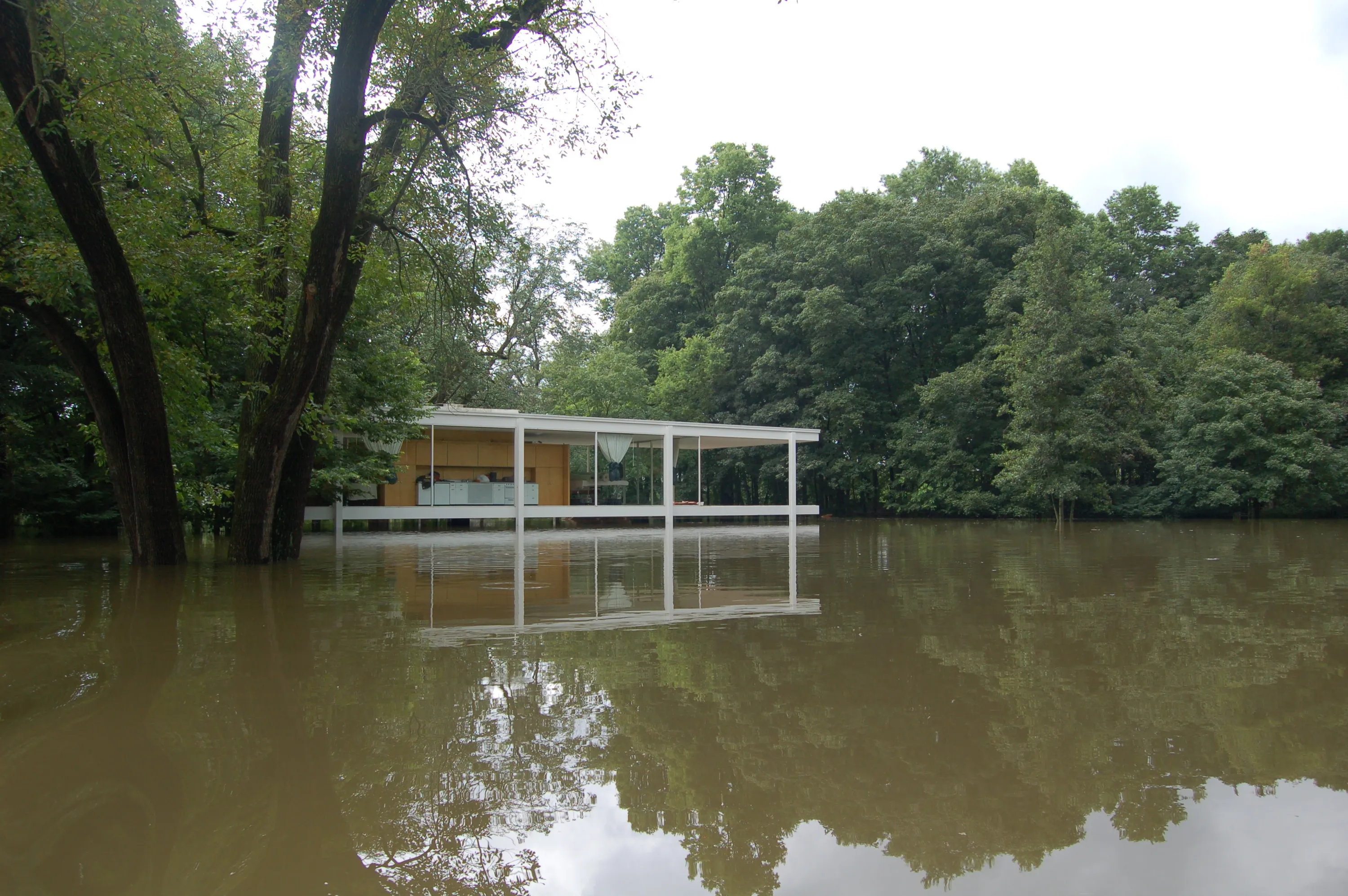 Farnsworth House Restoration 02